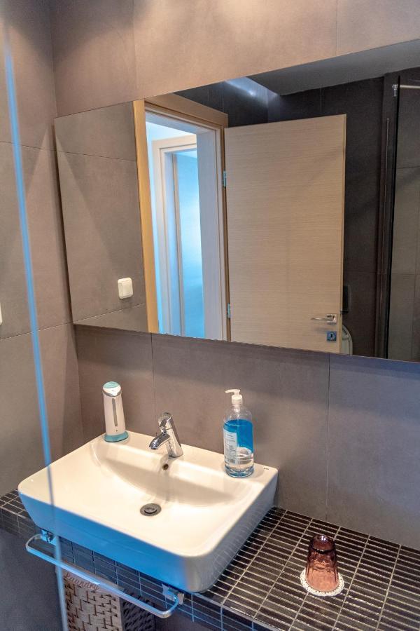 Dimi Seafront Apartment By Rentals Pro Services - Nea Moudania Extérieur photo