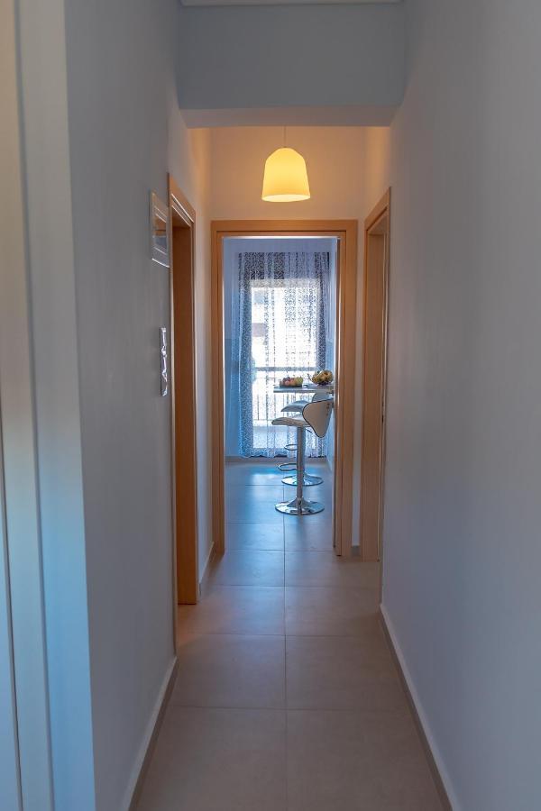 Dimi Seafront Apartment By Rentals Pro Services - Nea Moudania Extérieur photo