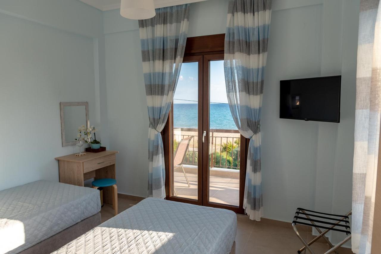 Dimi Seafront Apartment By Rentals Pro Services - Nea Moudania Extérieur photo