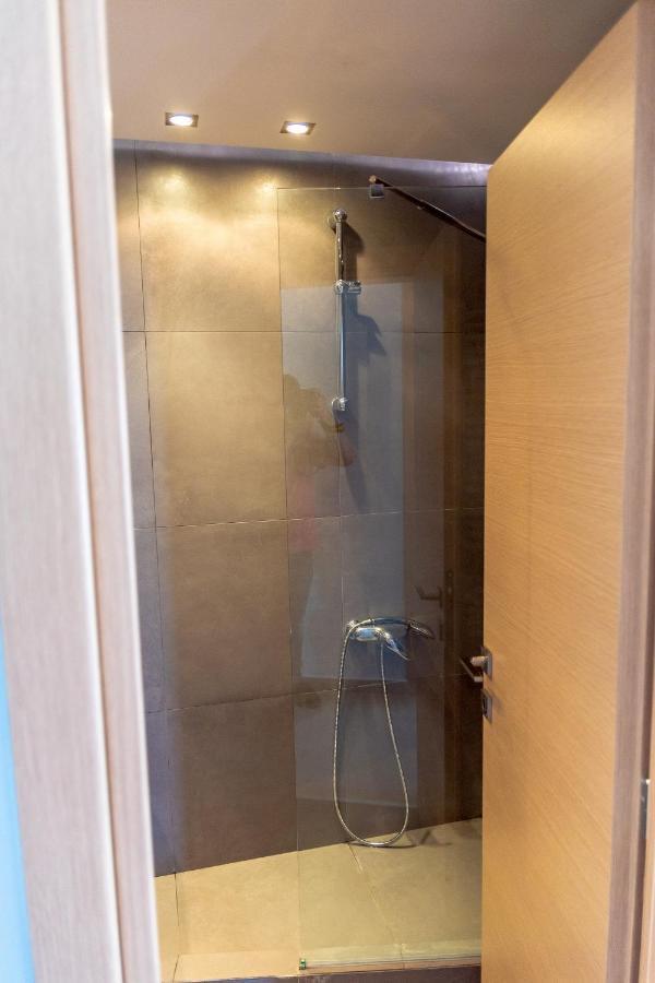 Dimi Seafront Apartment By Rentals Pro Services - Nea Moudania Extérieur photo